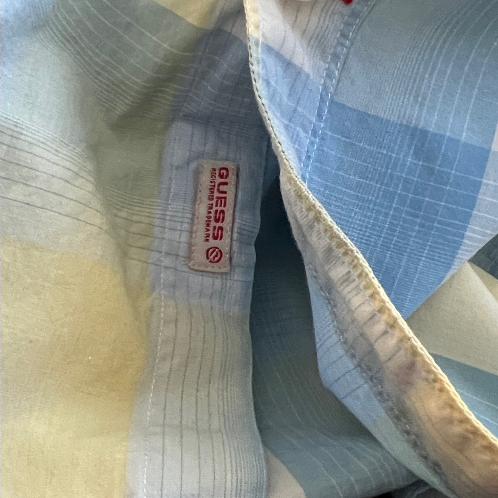 GUESS Men’s Light Blue & Yellow Plaid Cotton Short-Sleeve Button Shirt - Size XL - Picture 6 of 12